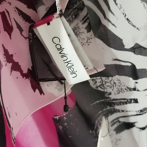 Calvin klein hibiscus scarf wrap - Picture 3 of 4